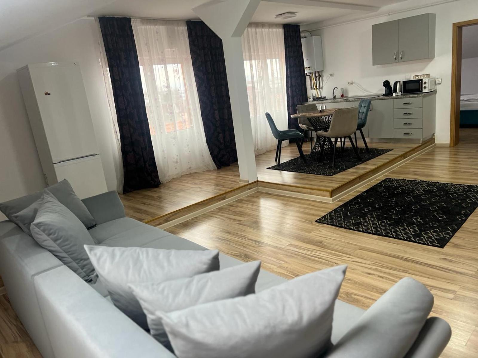 Helix Apartament *